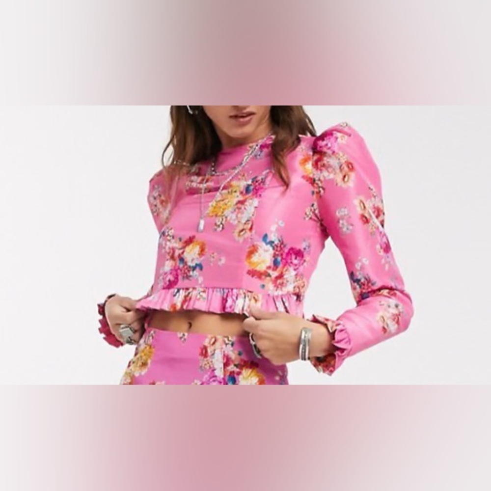 🌸 ASOS-Floral Puff Sleeve Crop Top – Pink Romantic Blouse – Size US 8